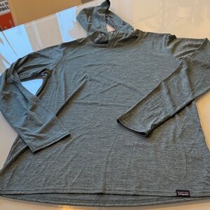 Patagonia Women's Capilene Cool Daily Hoody - size S